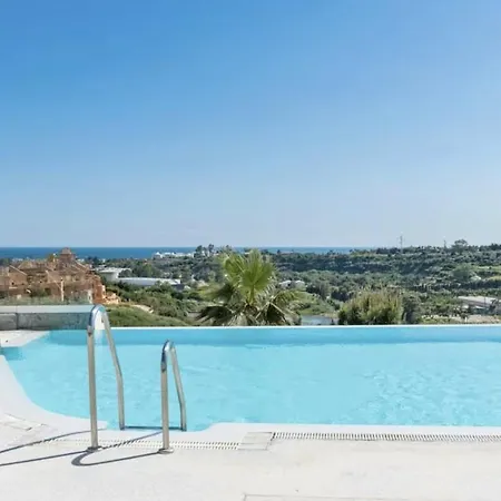 2br Penthouse With Spectacular Views!