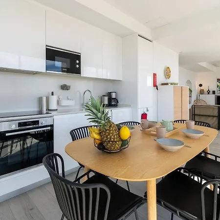 2br Penthouse With Spectacular Views! Estepona