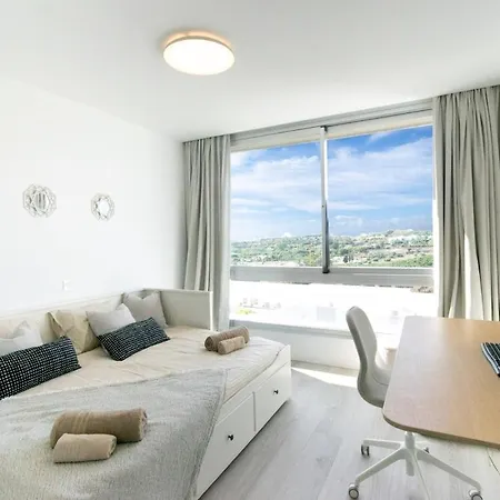 2br Penthouse With Spectacular Views! Lejlighed Estepona